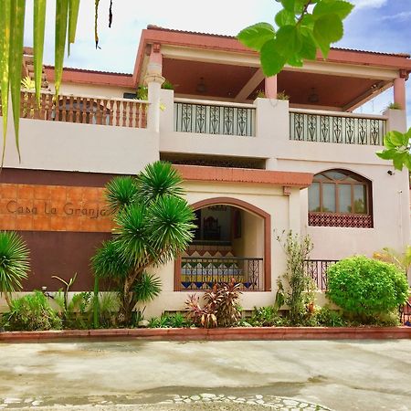 Casa La Granja Hotel Iloilo City Kültér fotó