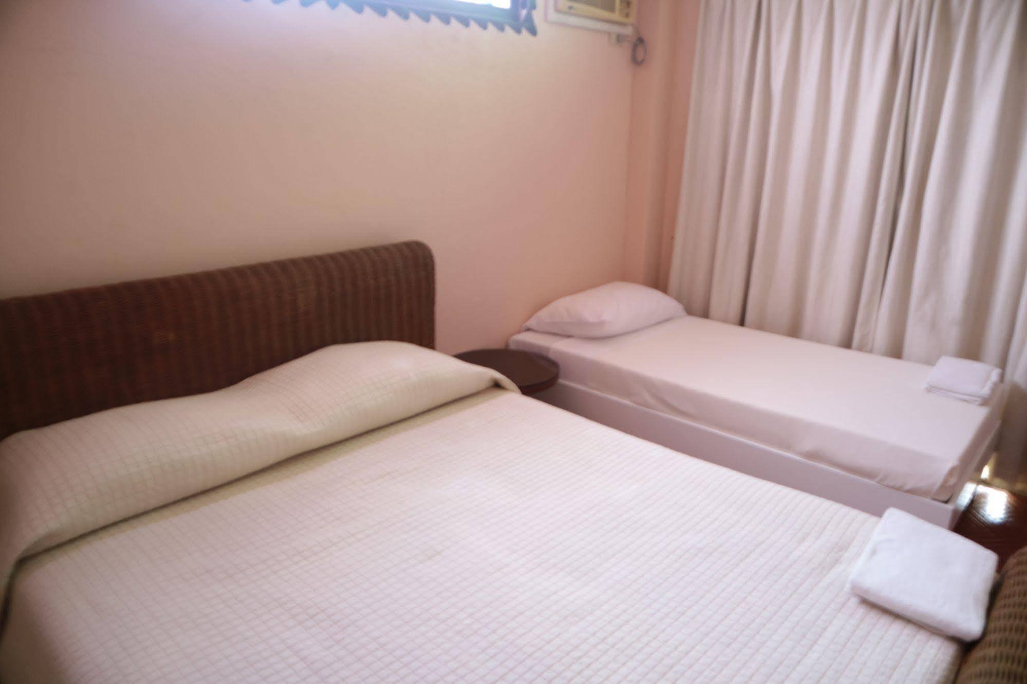 Casa La Granja Hotel Iloilo City Kültér fotó