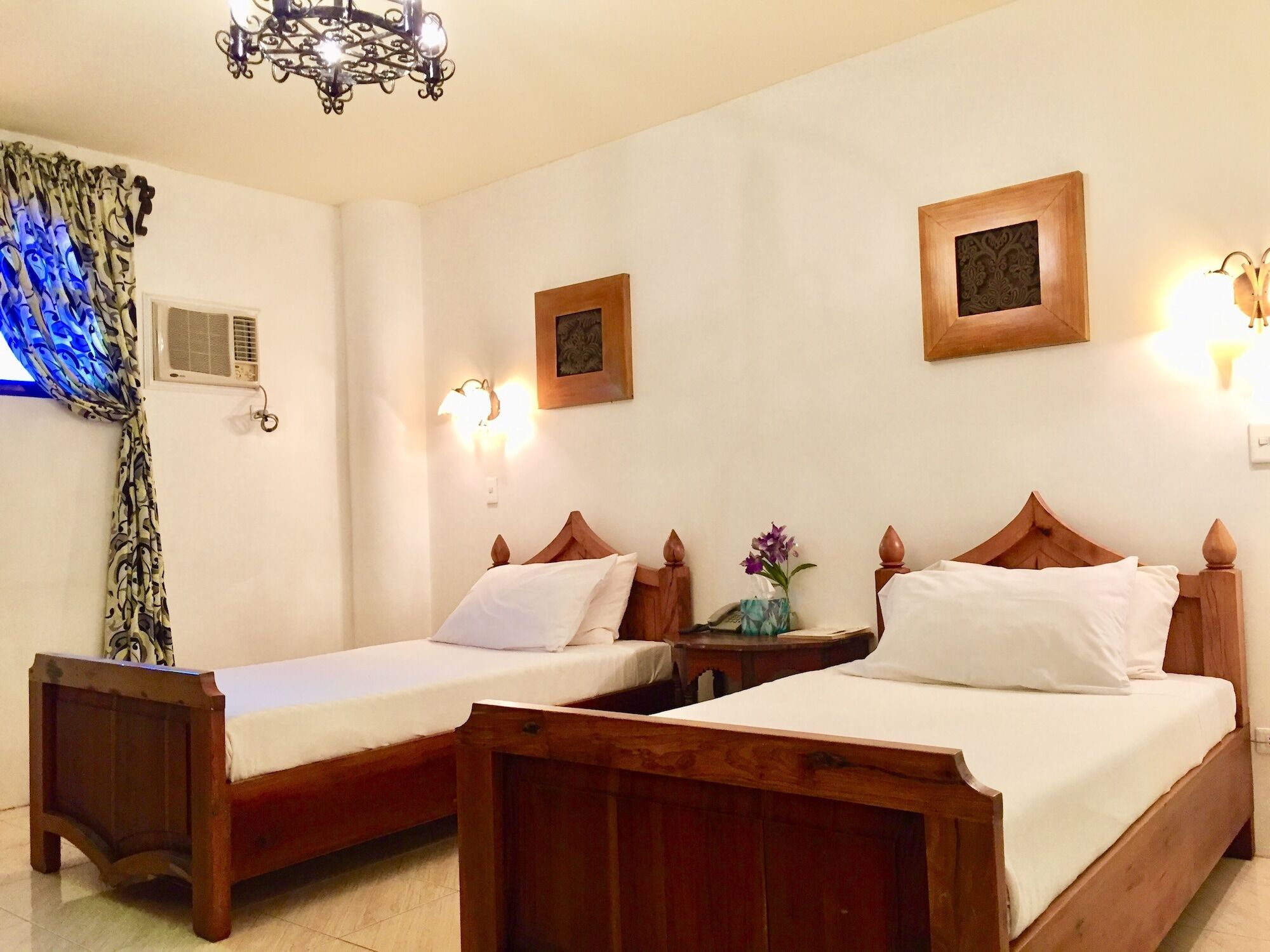 Casa La Granja Hotel Iloilo City Kültér fotó